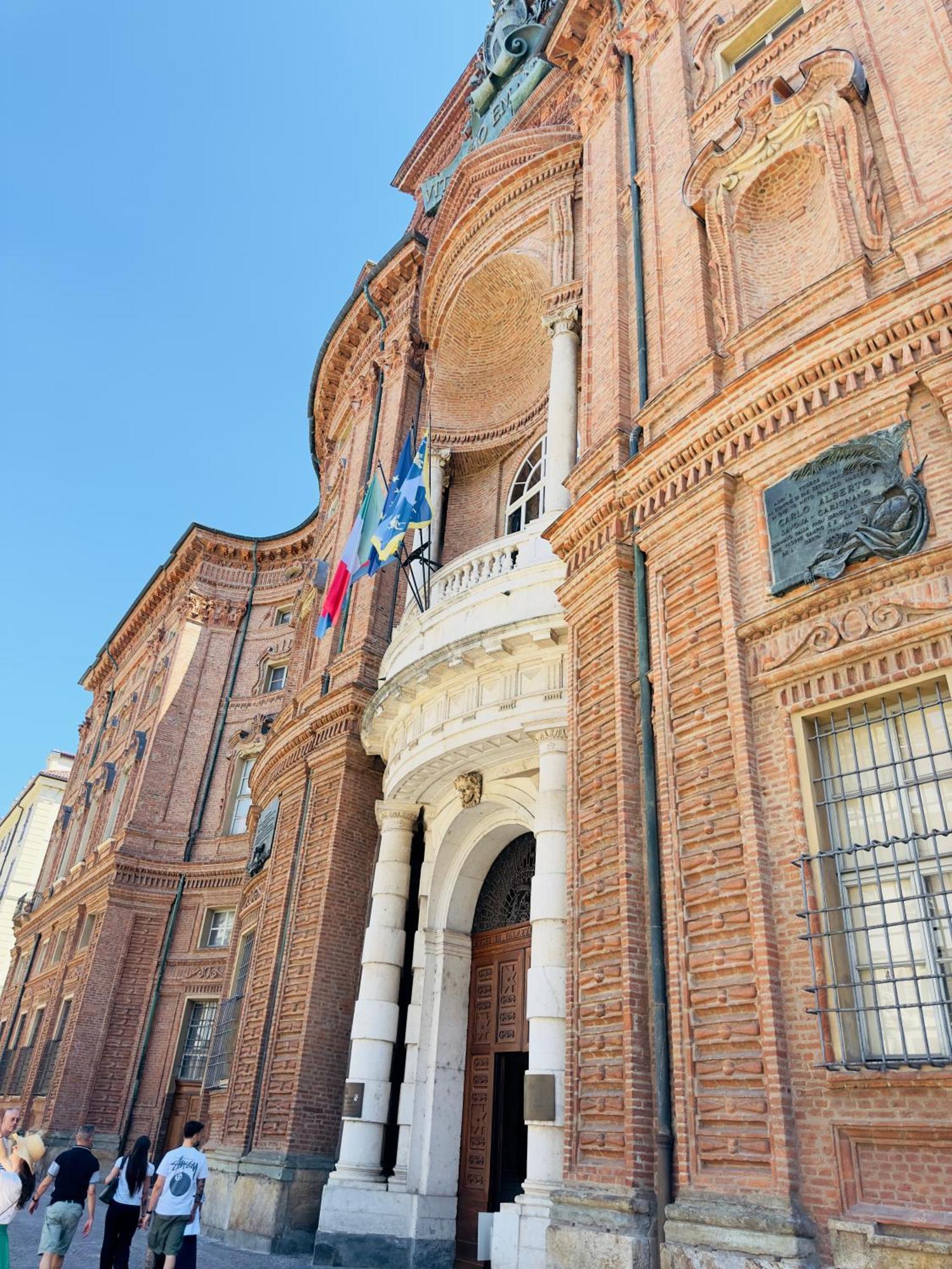 Tra Stadio E Storia - Fronte Allianz Stadium Juventus Venaria Reale Exterior foto